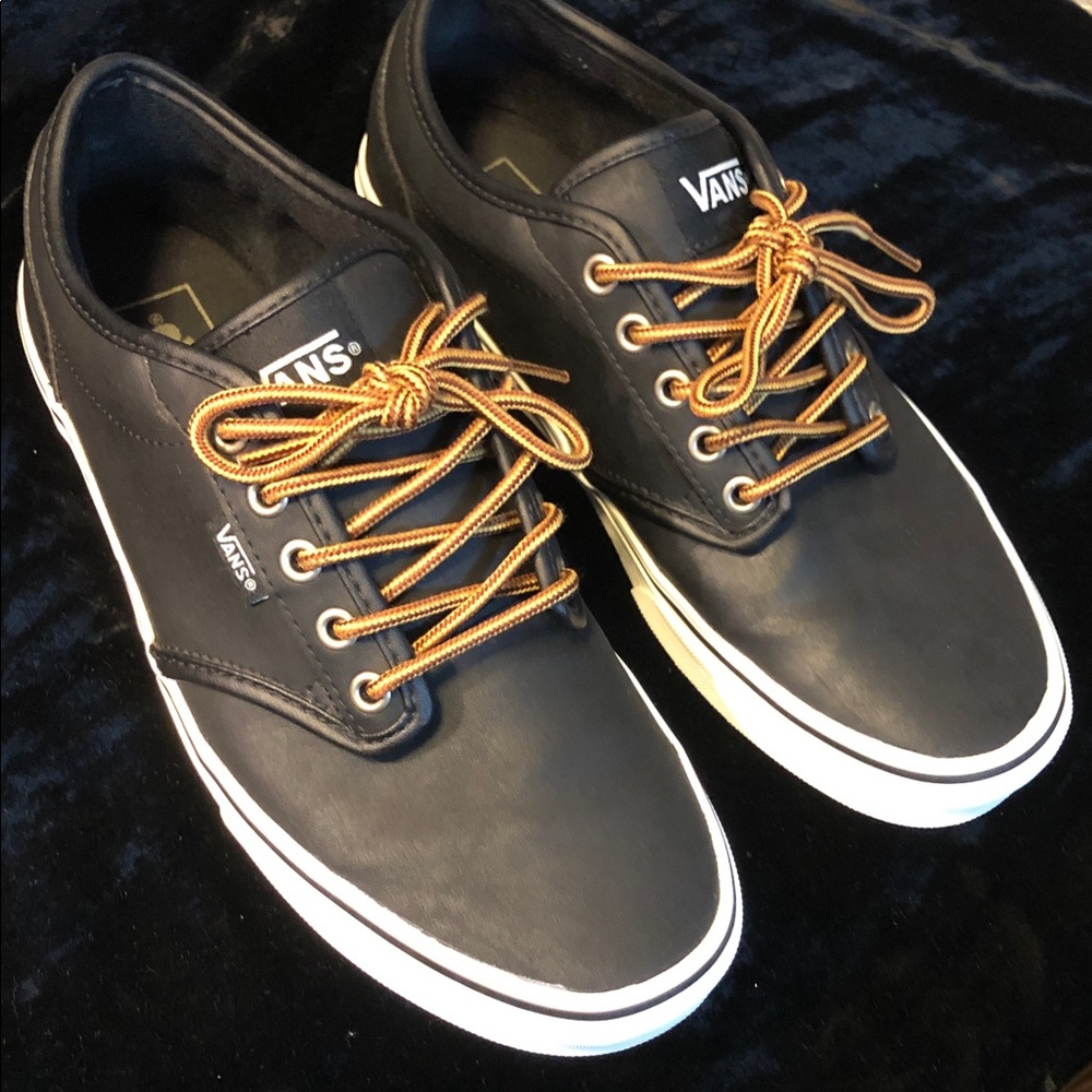 Vans MENS Atwood Leather Sneakers 8.5